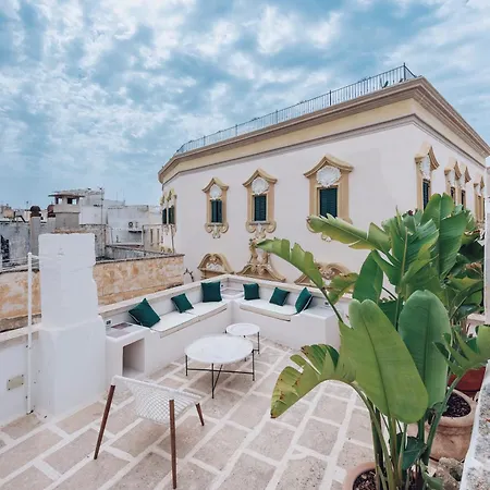 Casa Annabella - Palazzo Venneri Lloyd * גאליפולי