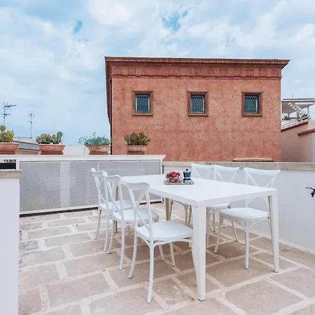 Casa Annabella - Palazzo Venneri Lloyd דירה גאליפולי